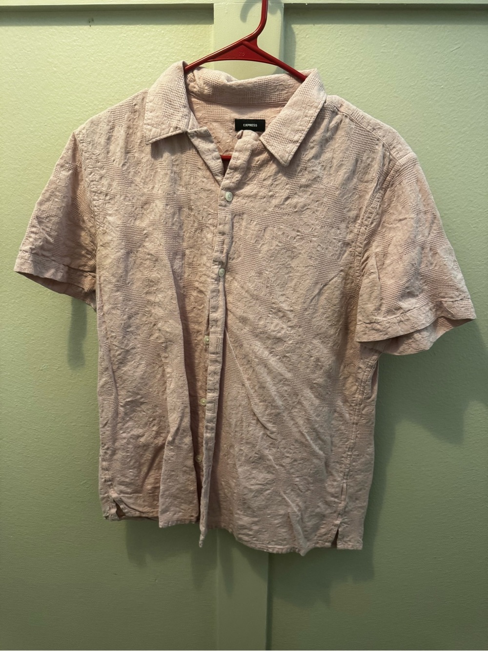 Express Men’s Short Sleeve Button-Down Shirt in Pale Pink